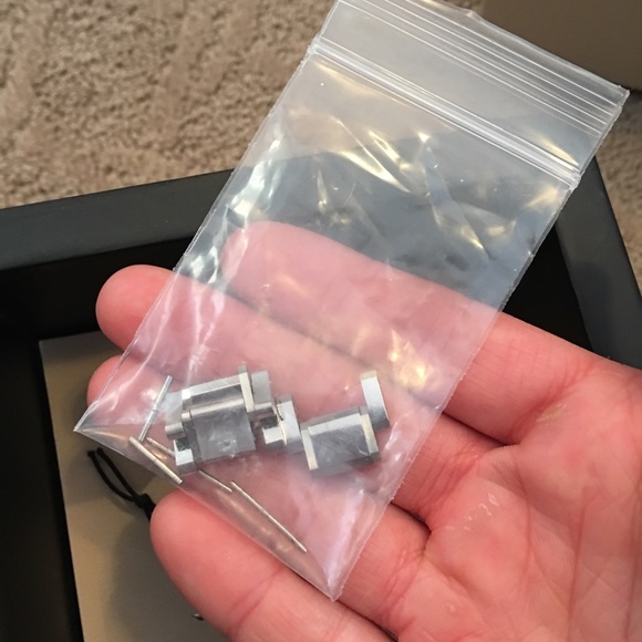 Burberry watch - Picture 5 of 8